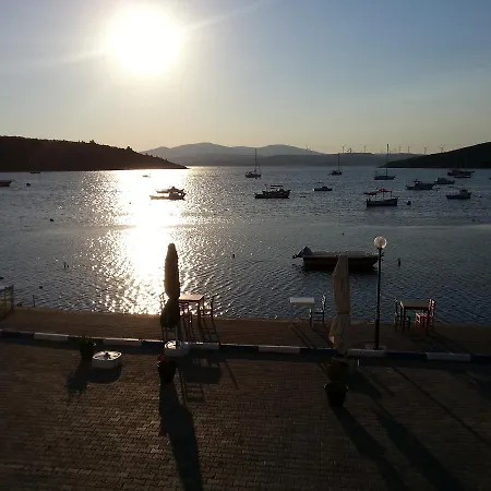 Sahil & Restaurant Ξενοδοχείο *