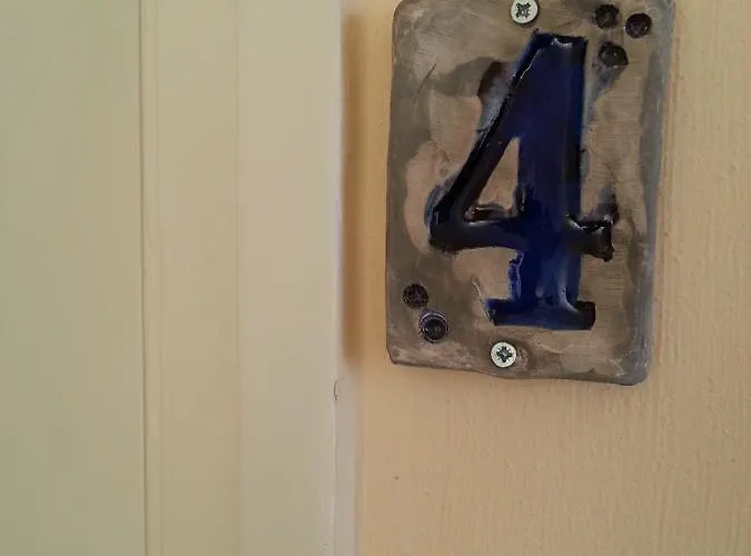Sahil & Restaurant מלון